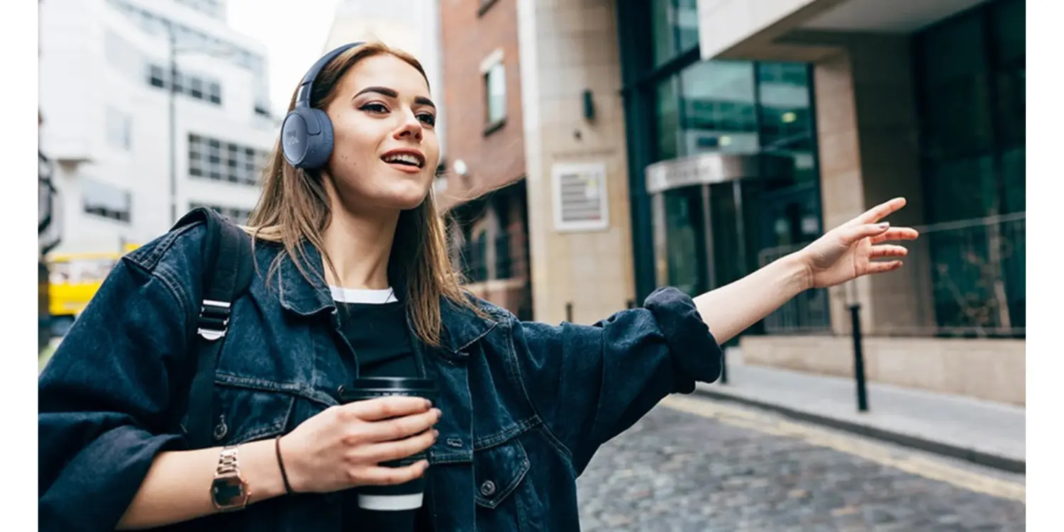 JBL Tune 670NC Headphone Price in Bangladesh