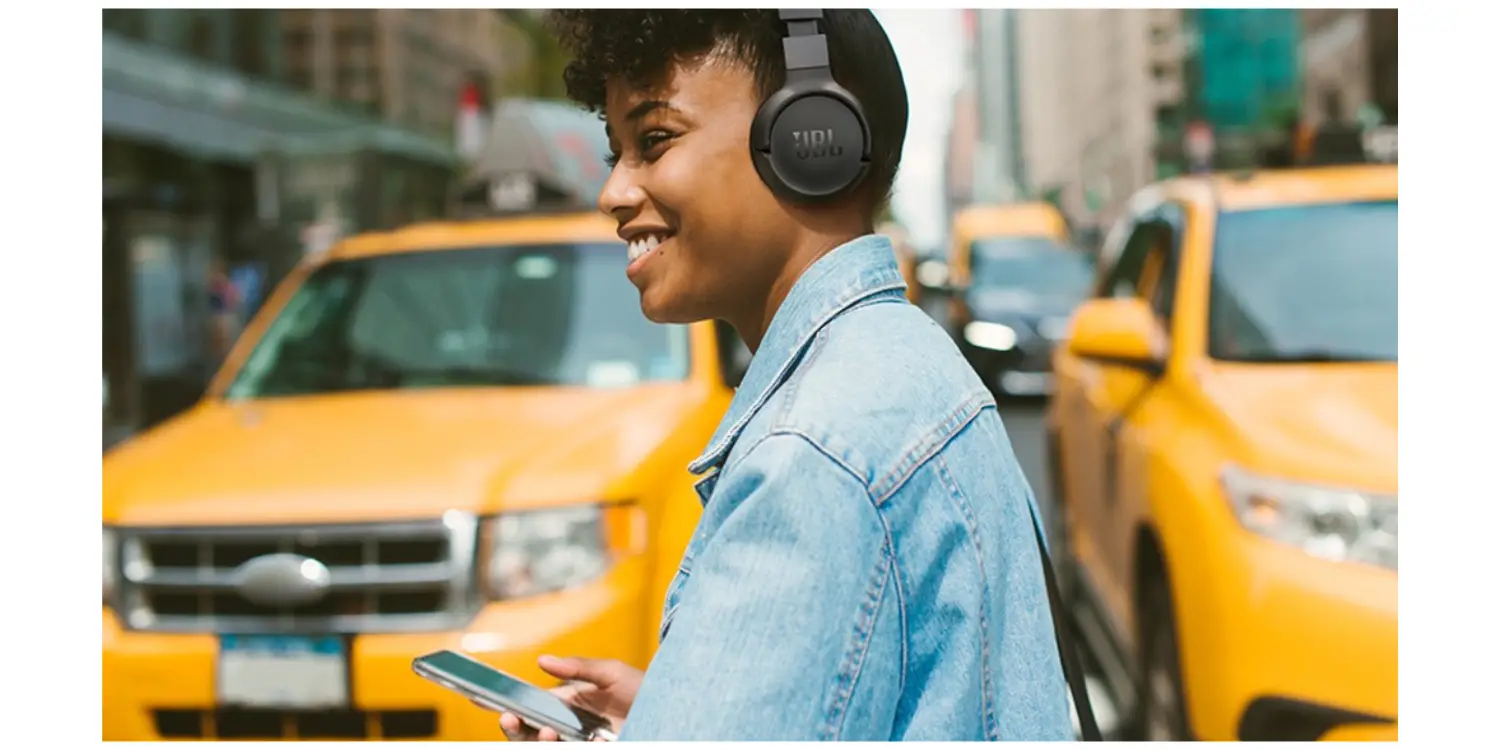 JBL Tune 670NC Headphone Price in Bangladesh